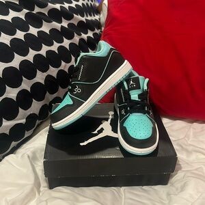 Turquoise Jordan 1 Flight 2 Low GP